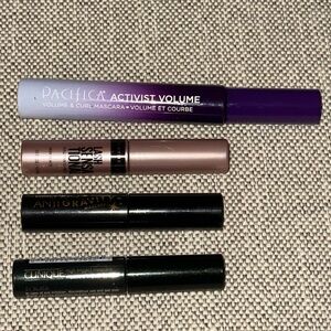 Bundle of new mascaras black
